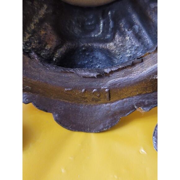 Vintage Pair Of Cast Metal Teardrop Crystals And Prizm Candle Stick Holders - Picture 9 of 12